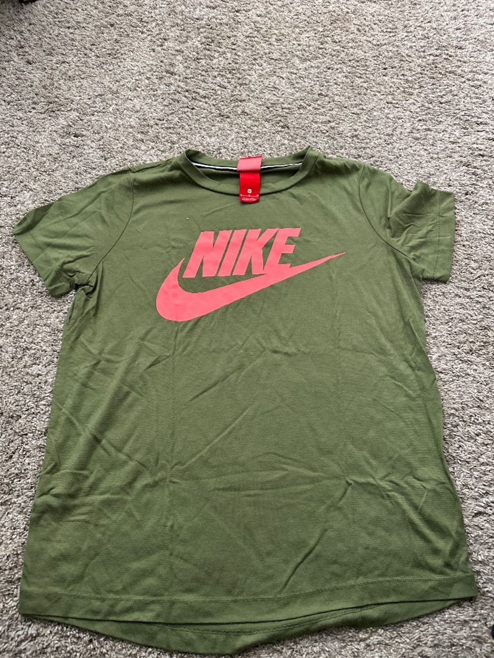 Nike Essential T-shirt